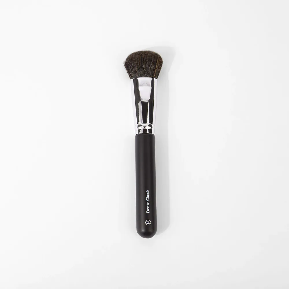 BH Cosmetics Dense Cheek Brush - pensula de machiaj    