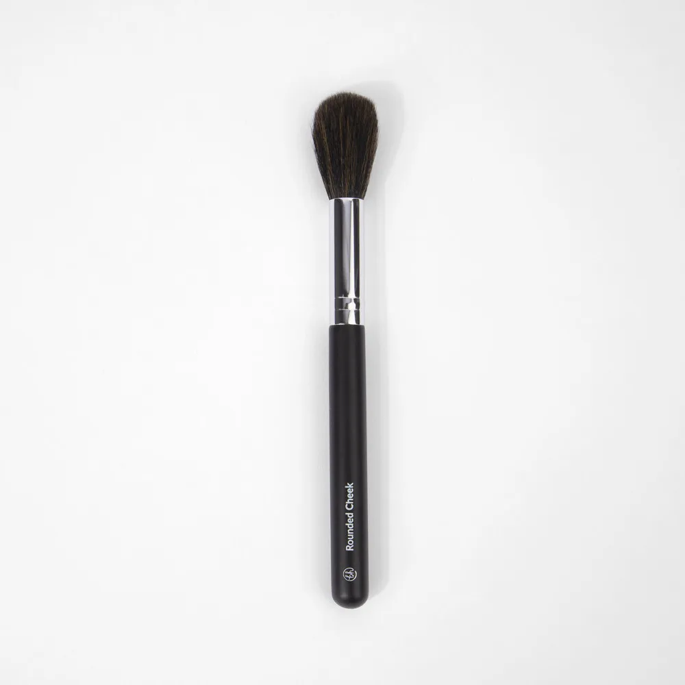 BH Cosmetics Rounded Cheek Brush - pensula de machiaj    